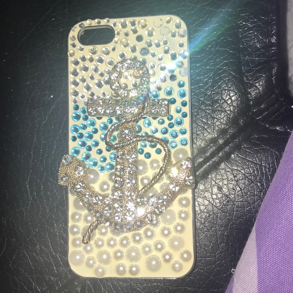 Iphone 5s Cases - Picture 1 of 8